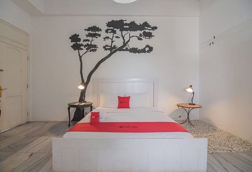 פנסיון Reddoorz Near Upi Setiabudi 2