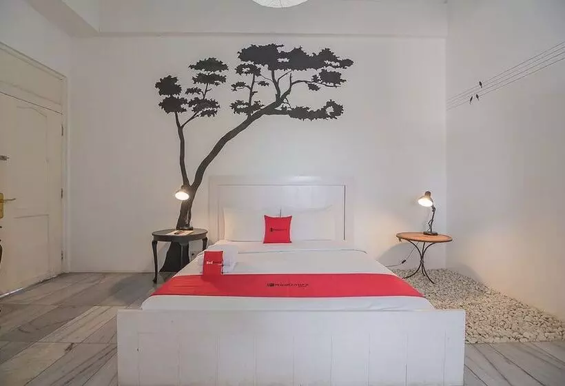 Majatalo Reddoorz Near Upi Setiabudi 2