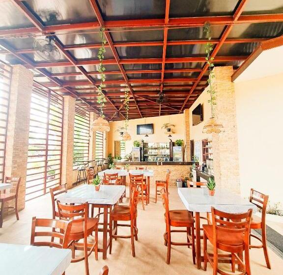 Hotell Softstone Resort