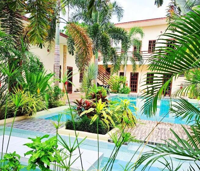 Hotell Softstone Resort