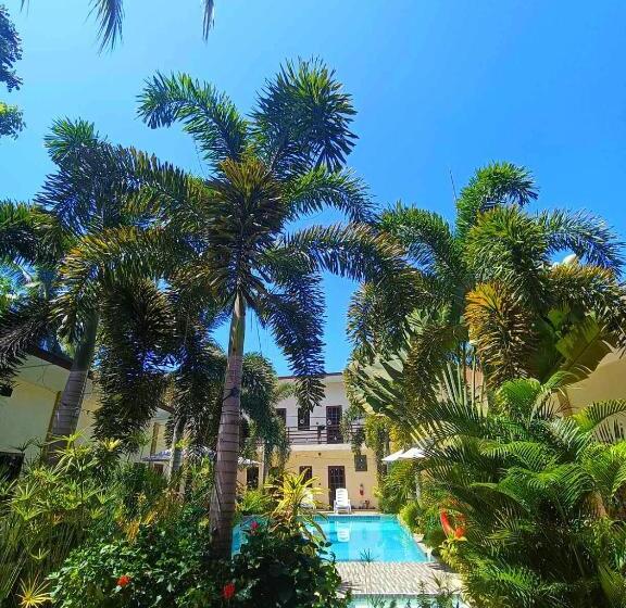 Hotell Softstone Resort