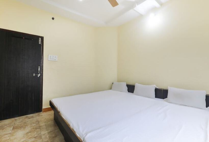 בית מלון כפרי Spot On 48832 Balaji Parisar