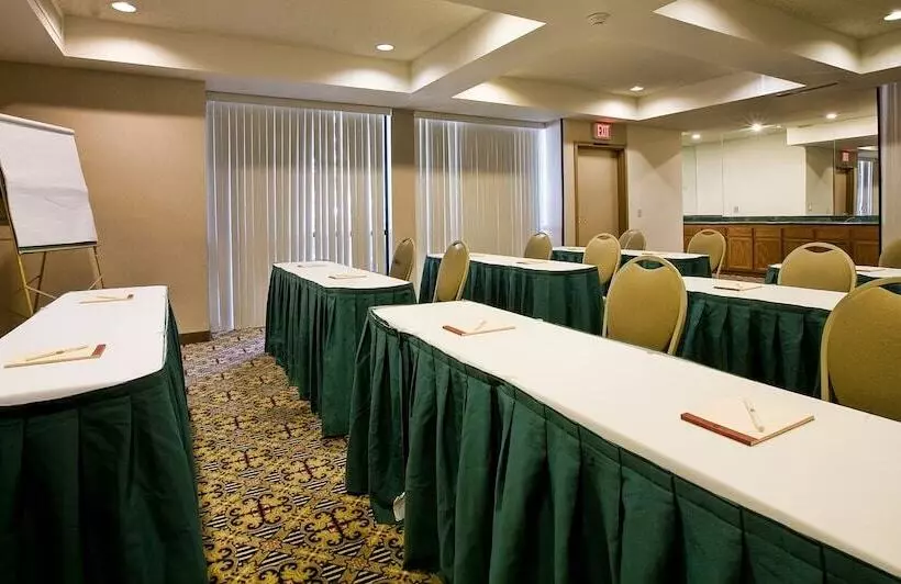 ホテル Best Western John Muir Inn