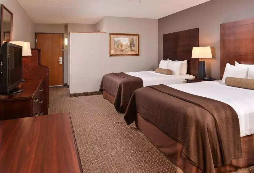 فندق Best Western Plus Kelly Inn