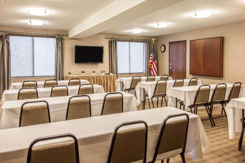 호텔 Comfort Inn & Suites