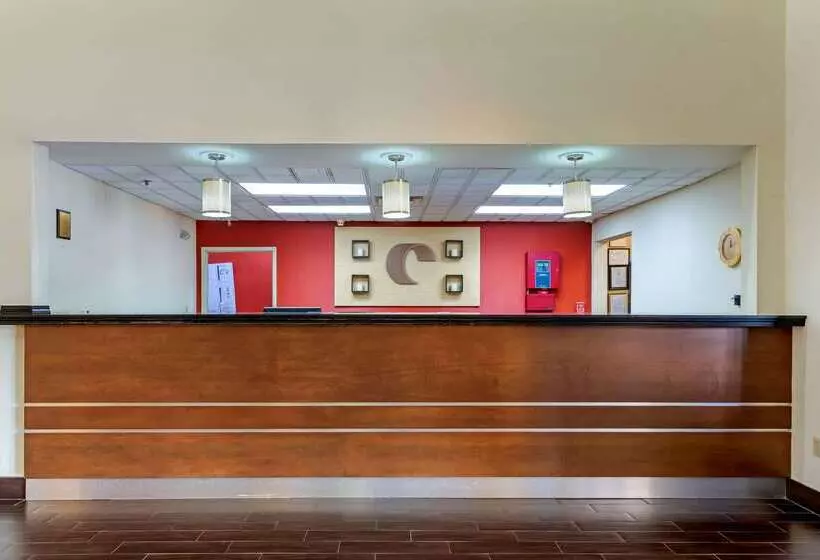 Отель Comfort Suites Milledgeville