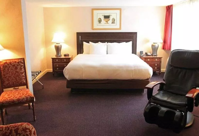 בית מלון כפרי Fireside Inn & Suites Waterville