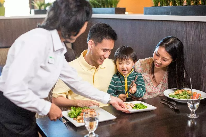 هتل Holiday Inn   Long Island   Islip Arpt East, An Ihg