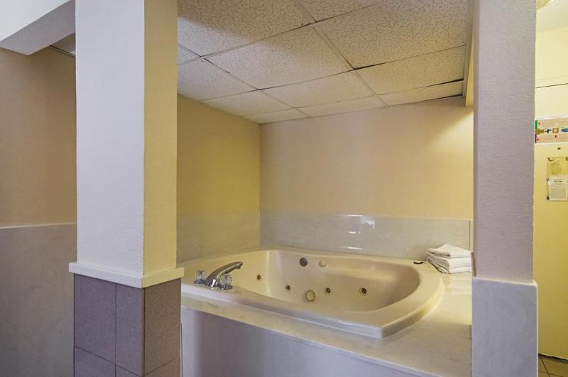 هتل Red Roof Inn Lubbock