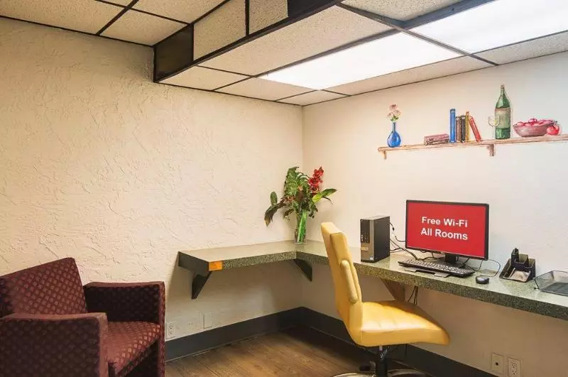 酒店 Red Roof Inn Lubbock