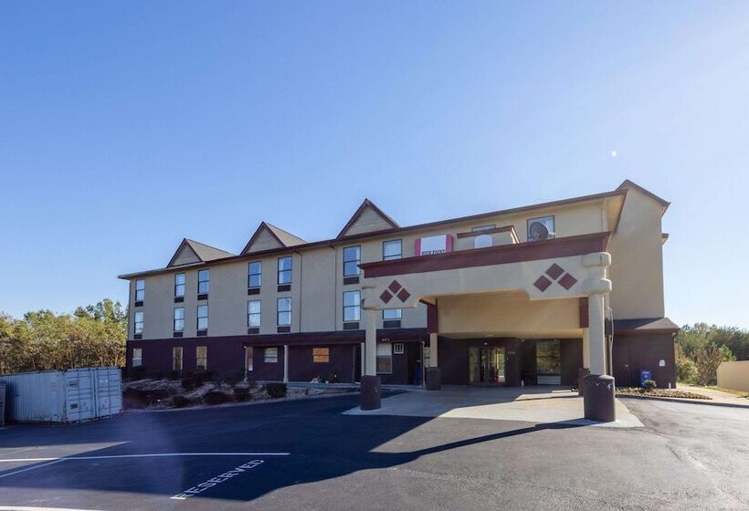 فندق Clarion Pointe