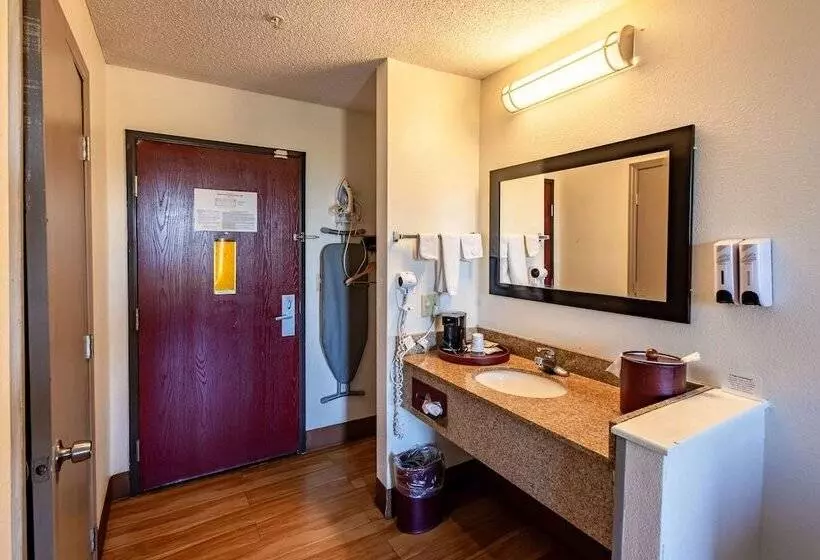 酒店 Clarion Pointe