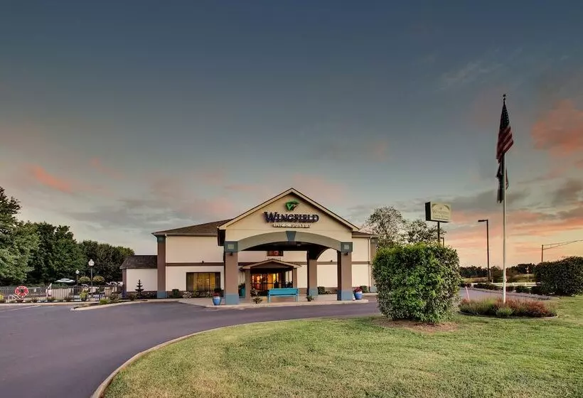 ホテル Wingfield Inn & Suites