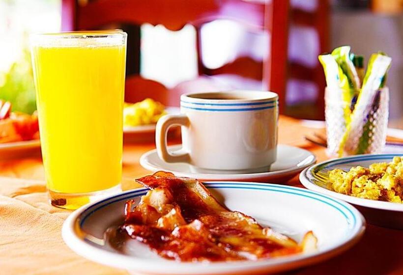 בית מלון כפרי El Camino Real