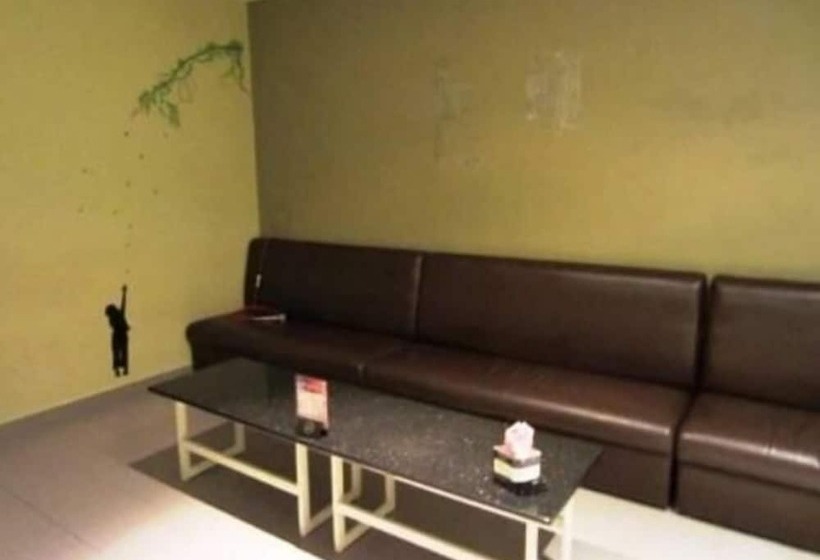 בית מלון כפרי Grand Court