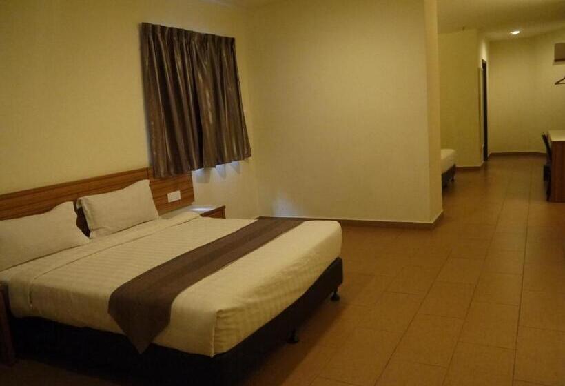 בית מלון כפרי Grand Court