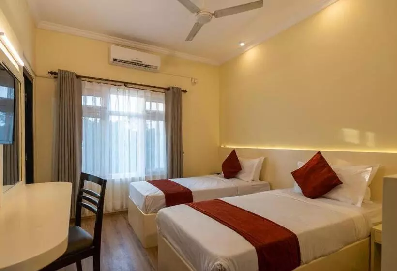 هتل Peaceland Lumbini