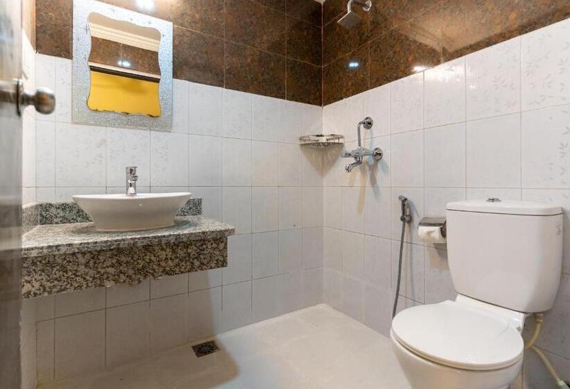 هتل Peaceland Lumbini