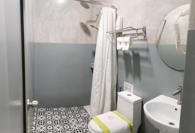 Hotel Rick Resort Teluk Intan