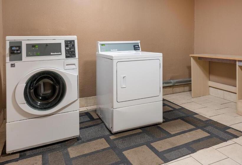 汽车旅馆 Knights Inn Grand Rapids East Airport