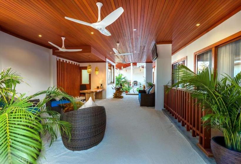 پانسیون Ithaa Dhigurah