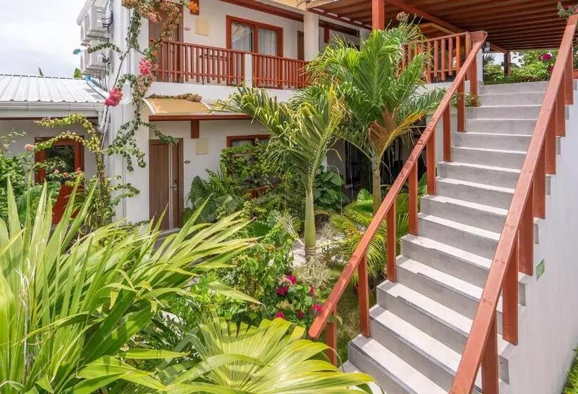 پانسیون Ithaa Dhigurah