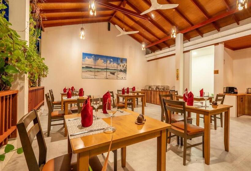 پانسیون Ithaa Dhigurah