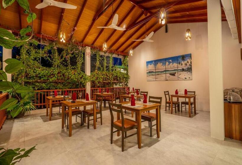 پانسیون Ithaa Dhigurah