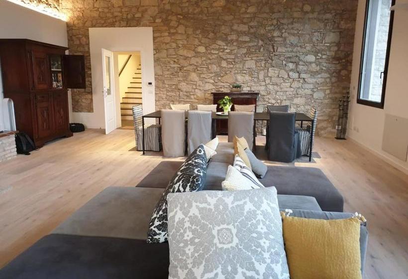 مبيت وإفطار Il Casale Di Monte Venere