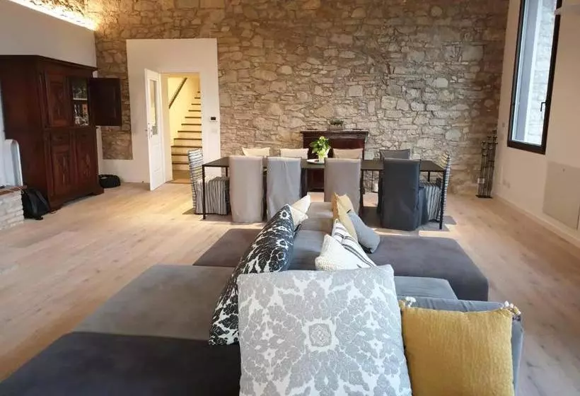 تختخواب و صبحانه Il Casale Di Monte Venere