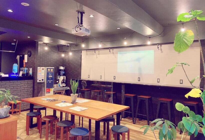 Hotel-cápsula Capsule Inn Shizuoka