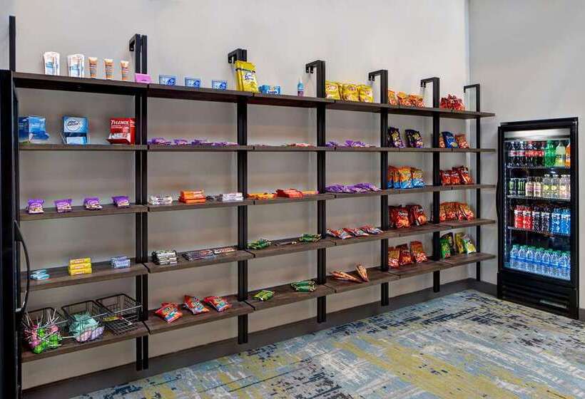 בית מלון כפרי Embassy Suites By Hilton Rockford Riverfront