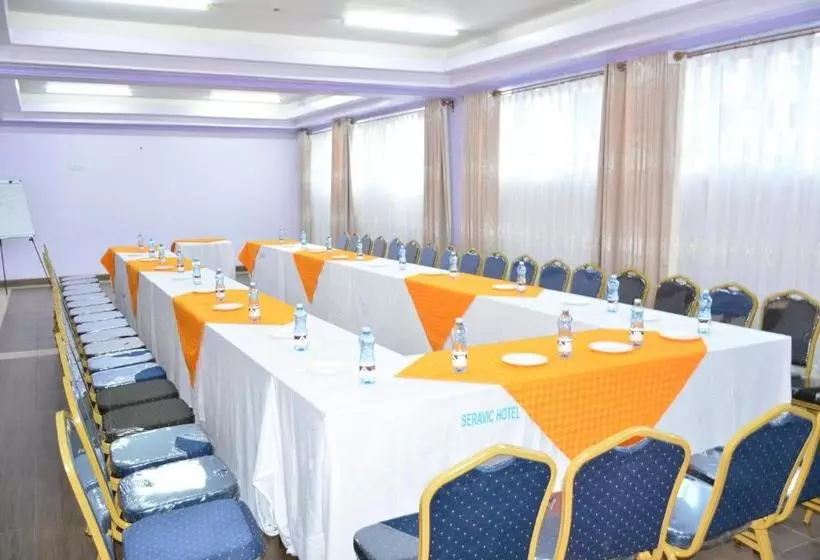 هتل Seravic  Nakuru