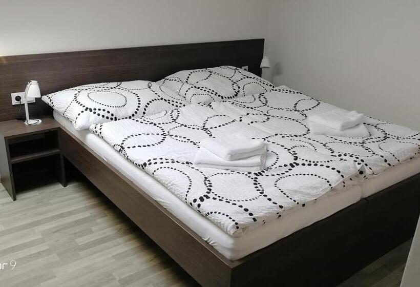 펜션 Penzion U BrÁzdŮ