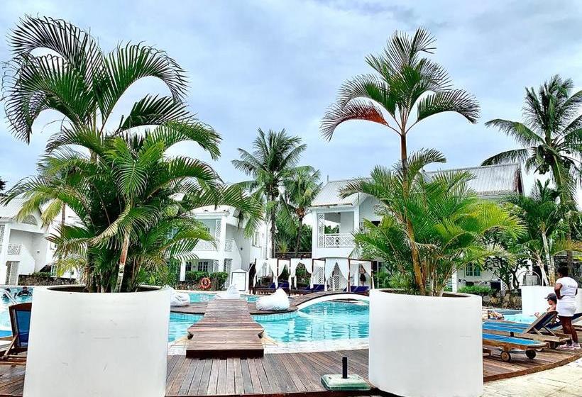 هتل Sealife Resort & Spa