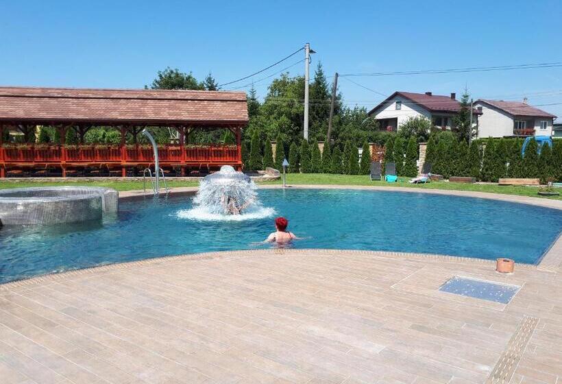 بنسيون Majerovský Kaštieľ