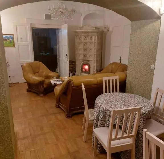 ペンション Majerovský Kaštieľ