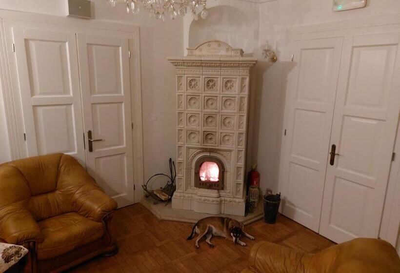 بنسيون Majerovský Kaštieľ