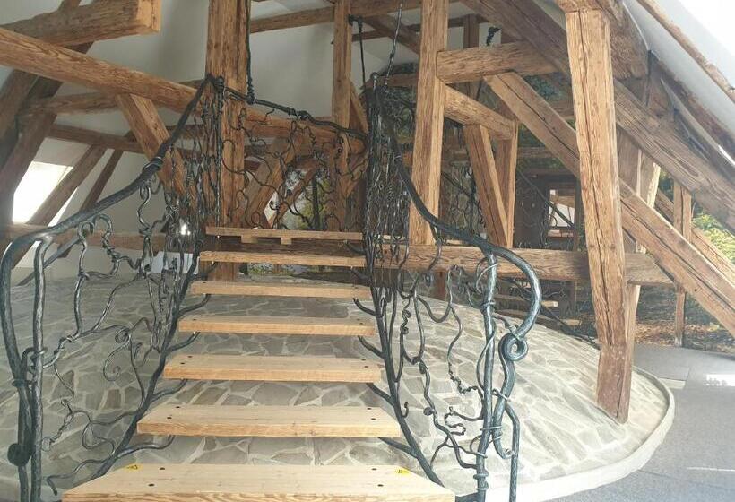 بنسيون Majerovský Kaštieľ