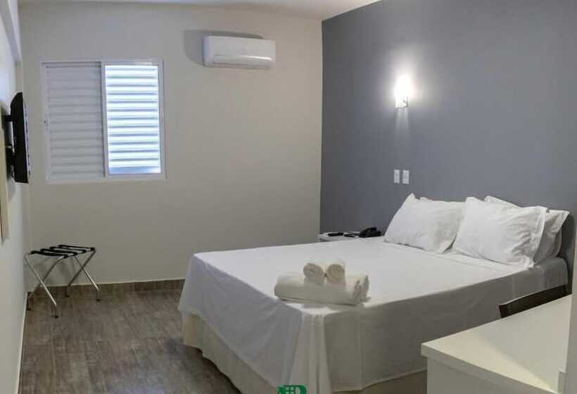 Avenida Park Hotel Iturama