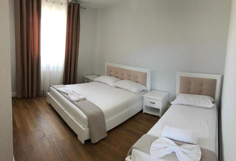 Отель Taverna Zisi