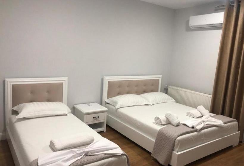 Отель Taverna Zisi