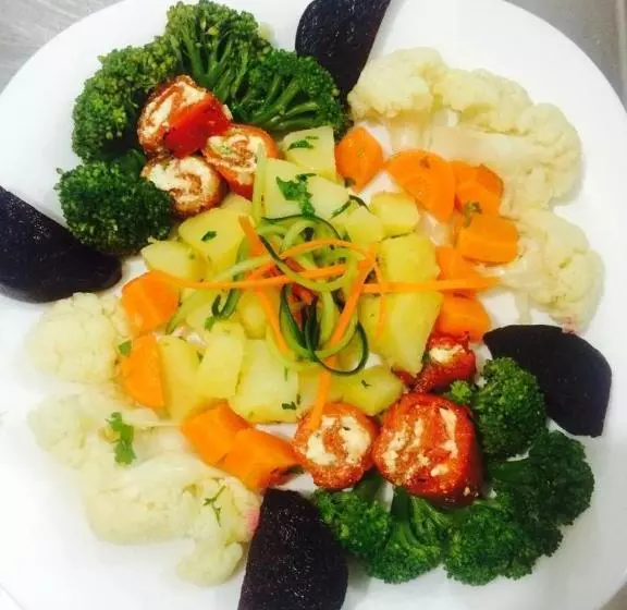 Hotelli Taverna Zisi