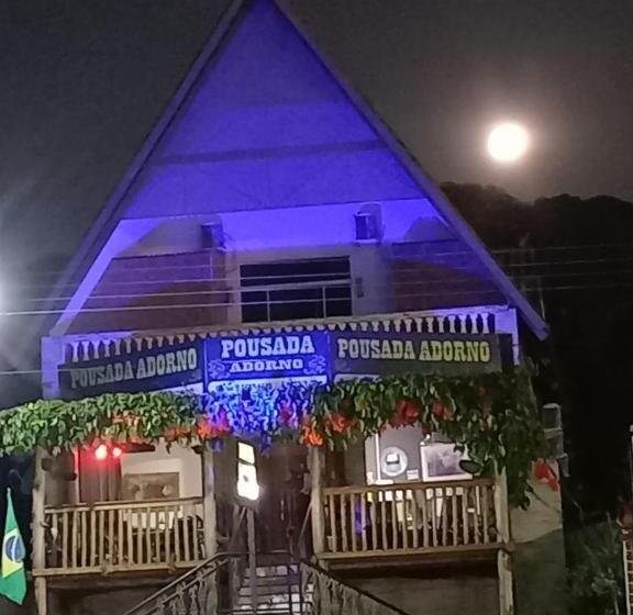 פנסיון Pousada Adorno