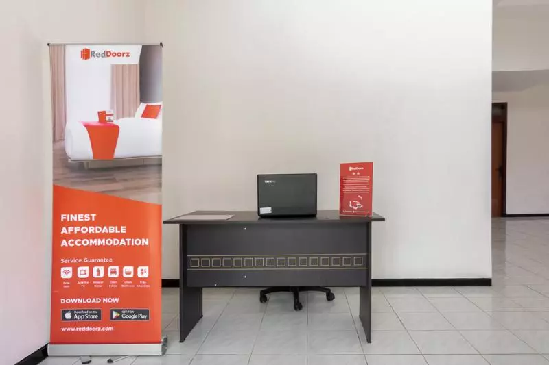 Majatalo Reddoorz Near Universitas Widyagama Malang