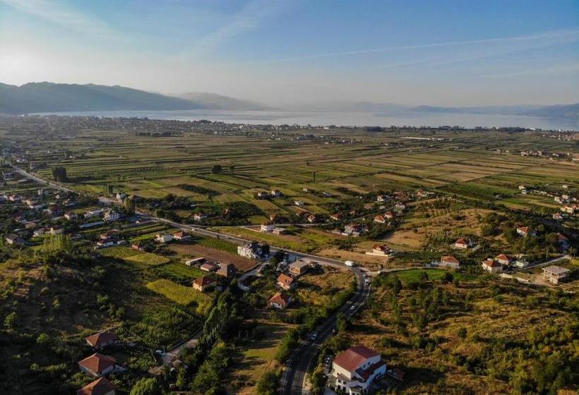 هتل Joni Restaurant