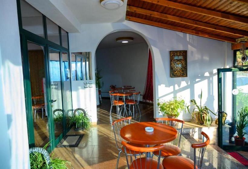 هتل Joni Restaurant