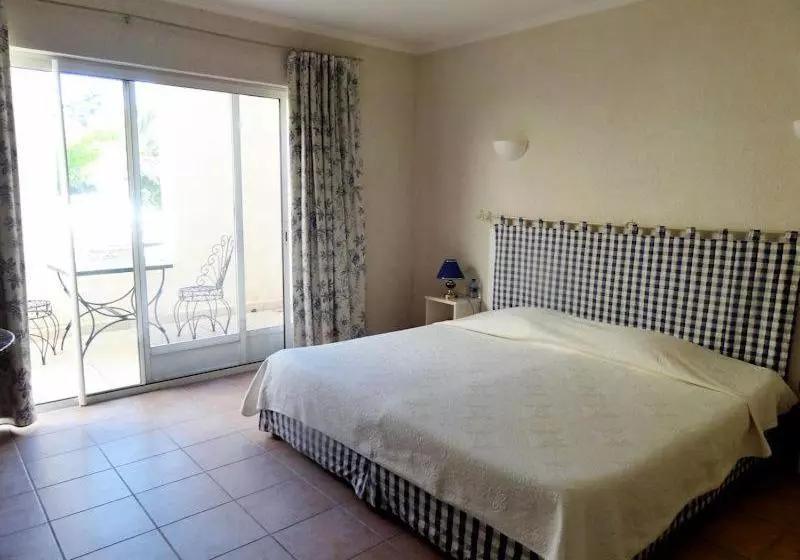 Majatalo Mas Du Grand Peloux