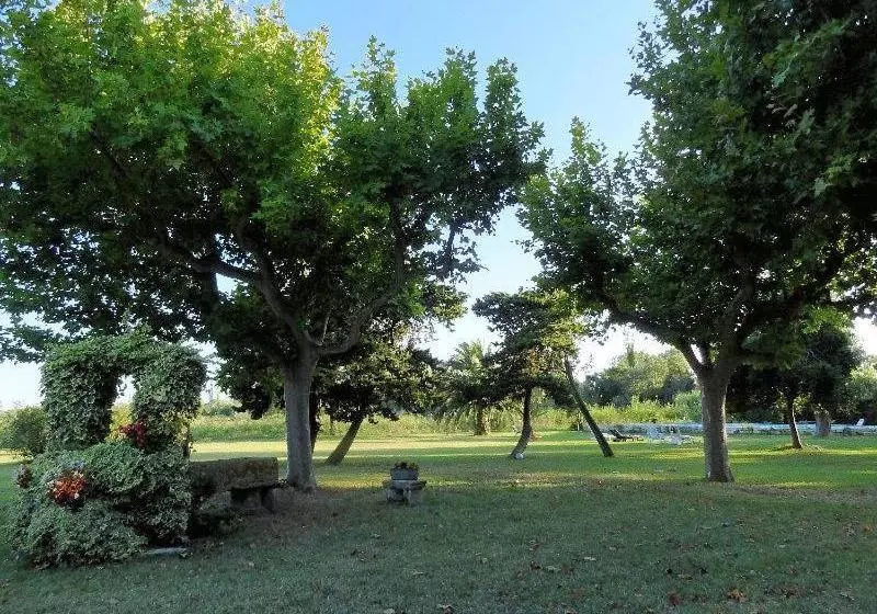 Majatalo Mas Du Grand Peloux