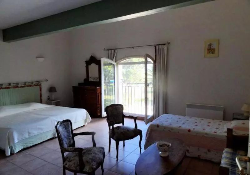 Majatalo Mas Du Grand Peloux